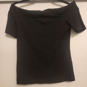 Wilfred Off-Shoulder Black Ribbed Top